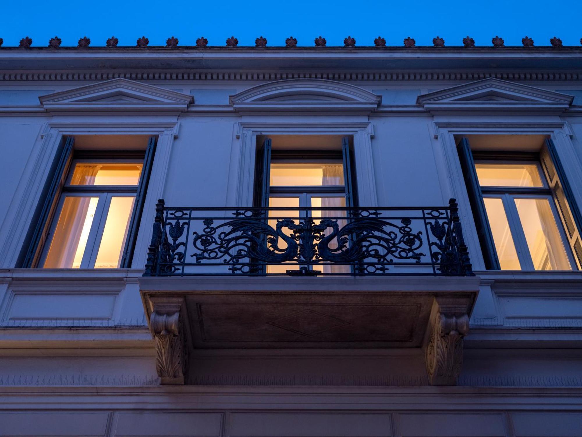 Вилла The White House In Plaka By Jj Hospitality Афины Экстерьер фото