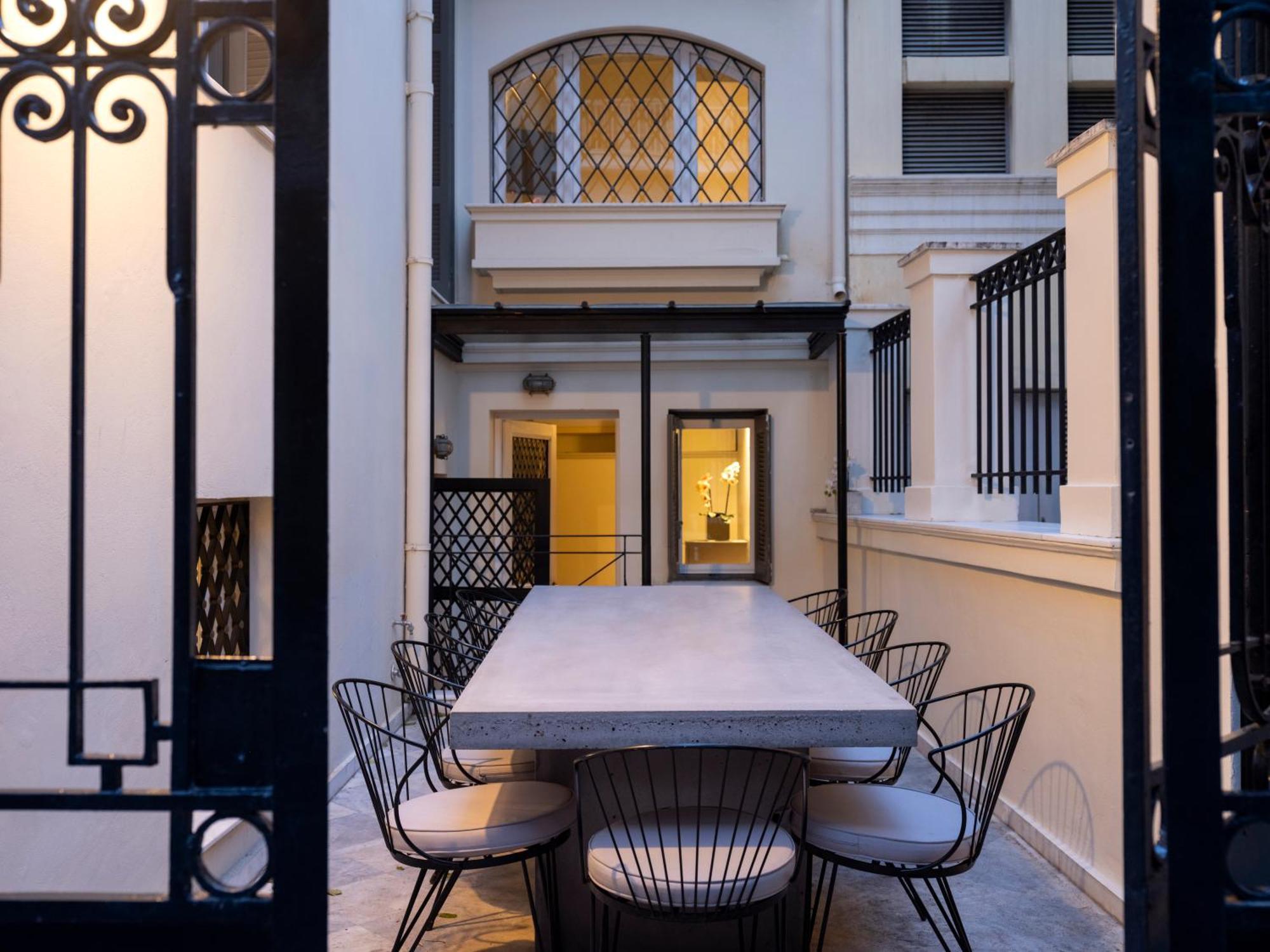 Вилла The White House In Plaka By Jj Hospitality Афины Экстерьер фото
